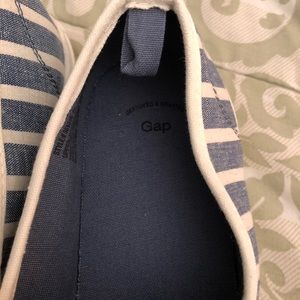 Size 10 Gap shoes